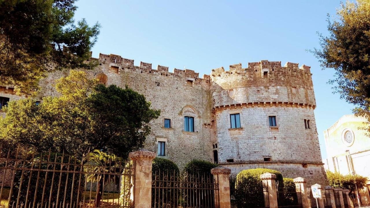 Castle On The Sea Apartman Torre Santa Sabina Kültér fotó